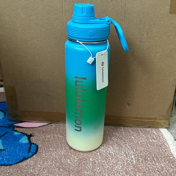 Lululemon Back To Life Sport Bottle 24oz *NWT - Picture 3 of 5
